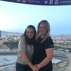 Meet your Posher, Karine